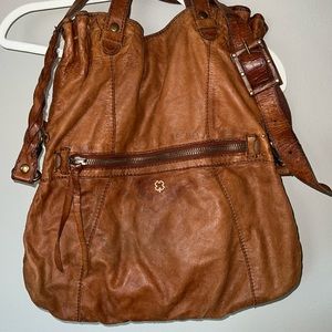 VINTAGE ITALIAN LEATHER SADDLE BAG